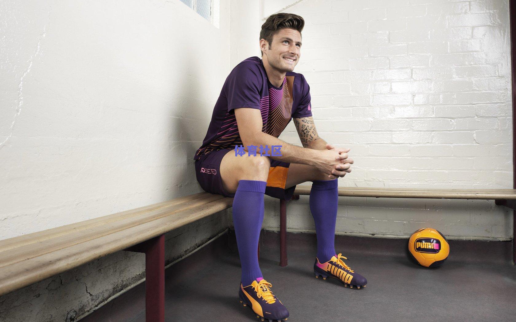 马拉多纳上帝之手球衣拍卖风波，600万英镑天价背后的真伪之争