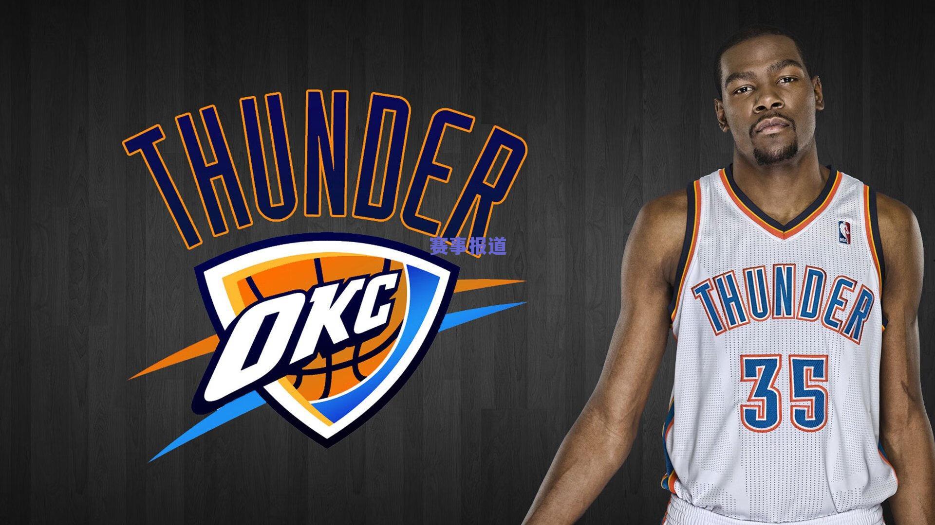 勇士老将大卫·李膝盖扭伤提前退场，球队医疗组确认本场无法回归