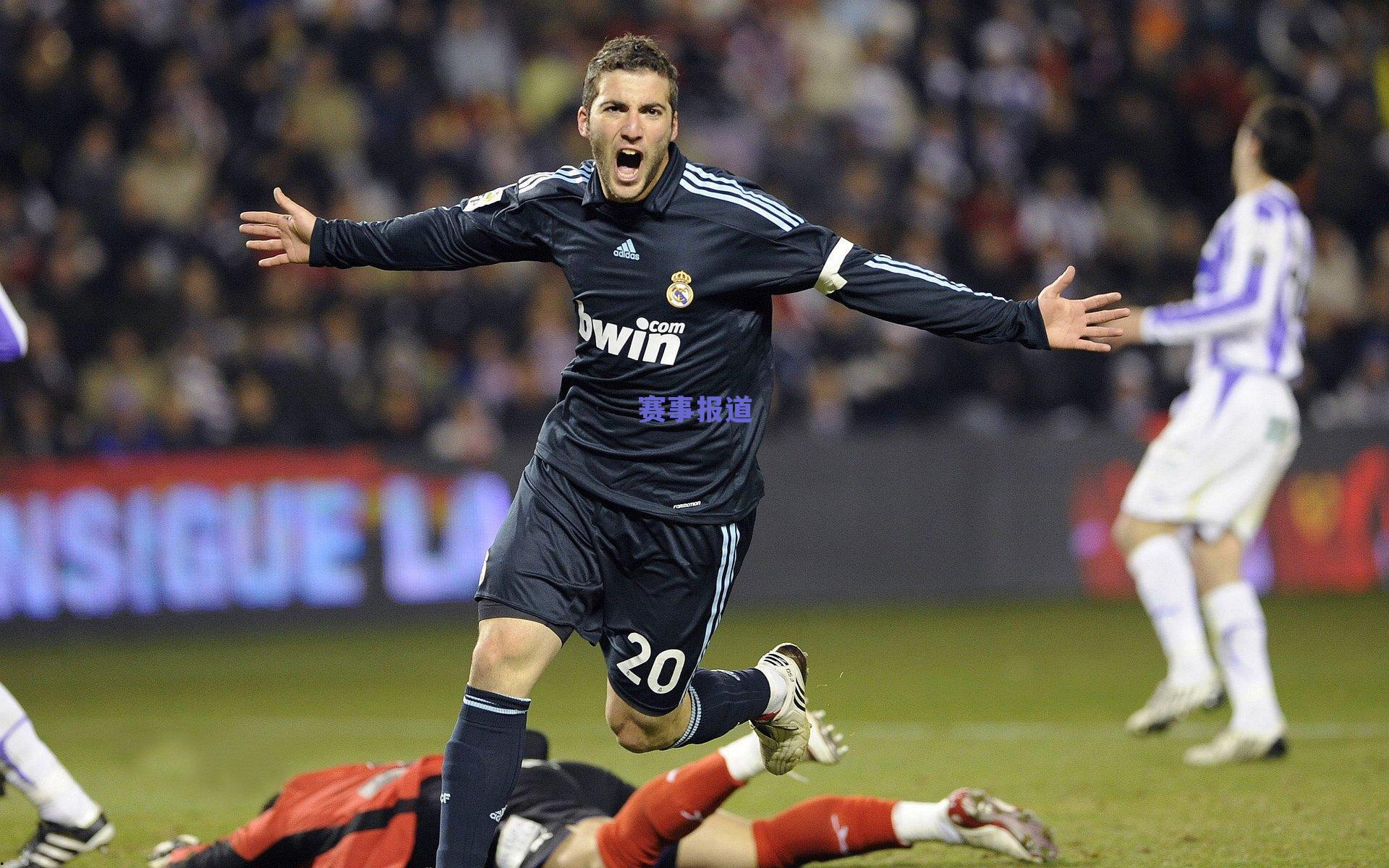 文班亚马，场上如KD字母哥般统治，场下是艺术家灵魂的篮球诗人