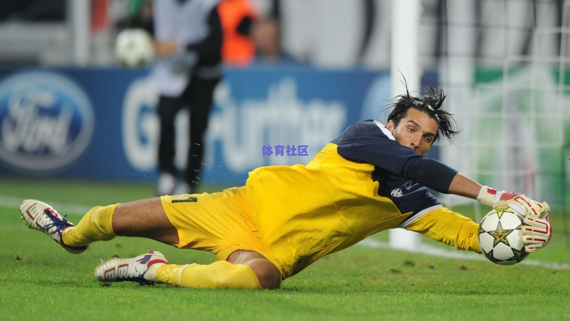 NBA最新MVP榜风云变幻,库里跌出前十引热议,榜首众望所归